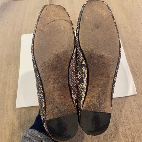 Vince Snakeskin Pattern “Paz” Leather Loafer Black/White/Grey Size: 8.5 - Picture 8 of 10